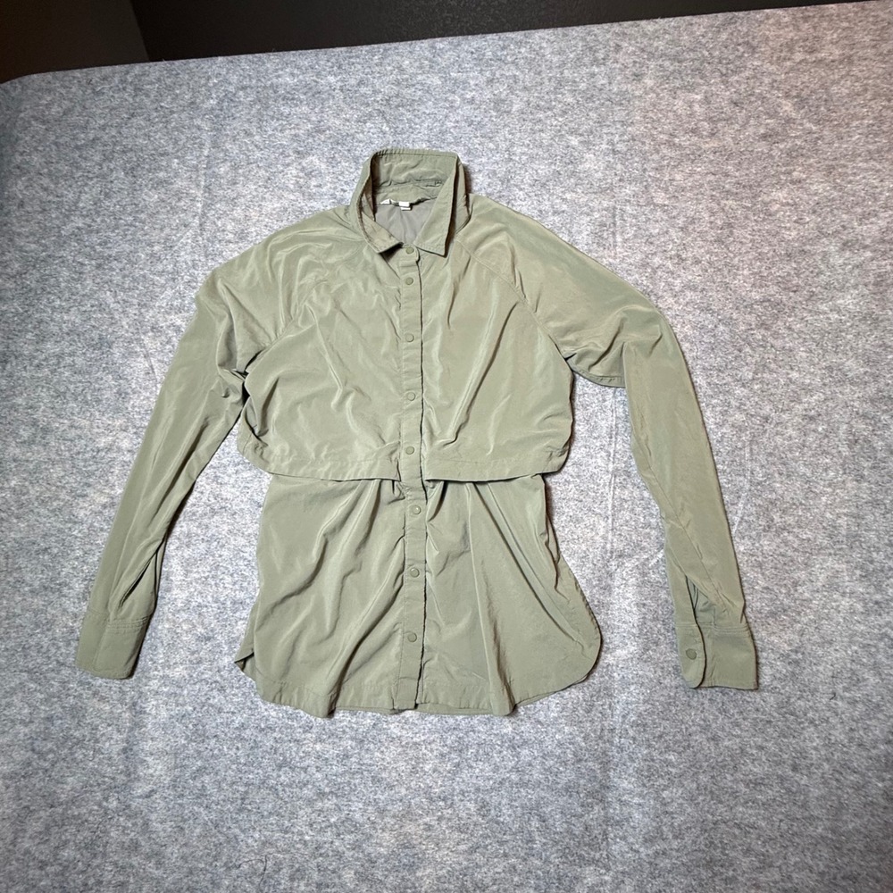 Athleta Zephyr Shell Long Sleeve Shirt XS Green Ventilated Hiking Top 1666